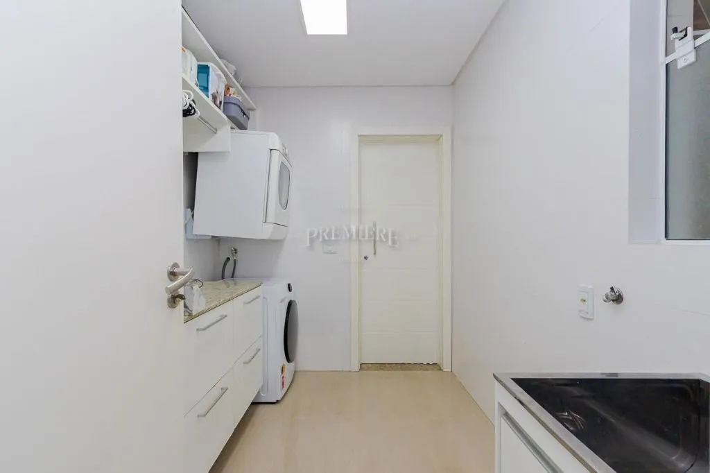 4 en-suite bedroom house with 5 parking spaces — photo 39