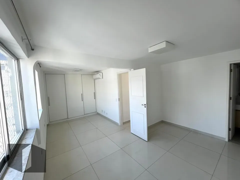 Apartment with terrace, 2 bedrooms and 2 bathrooms — photo 3