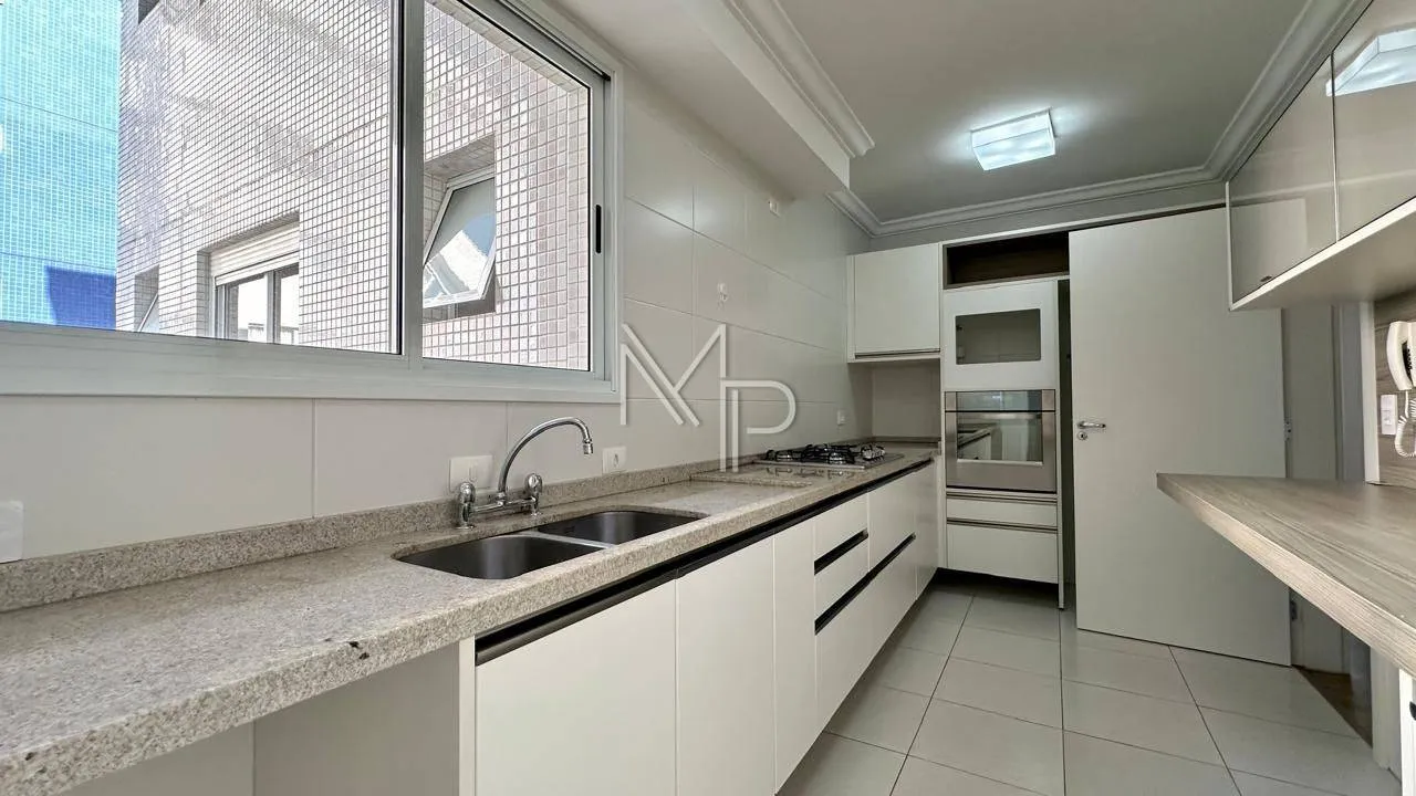 Apartamento, 108 m², com máquina de lavar — photo 2