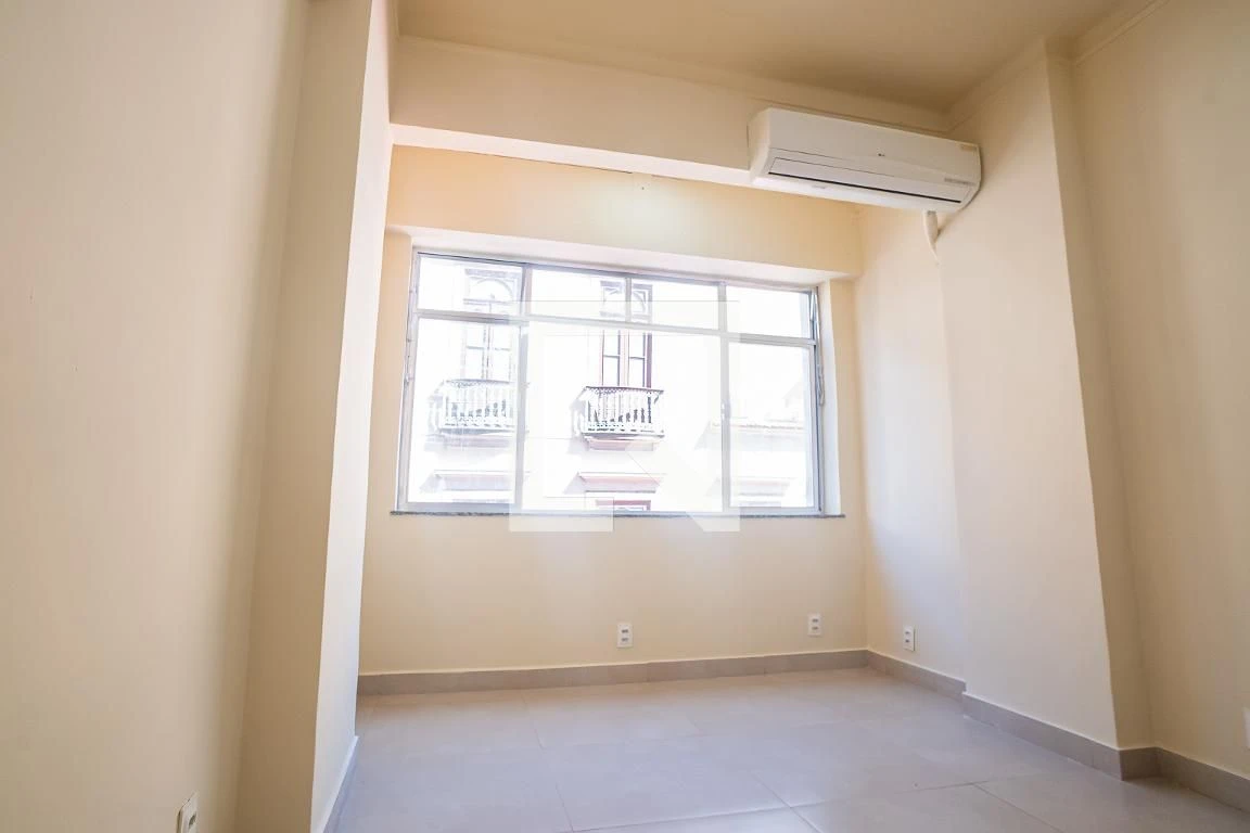 Studio de 27 m², Centro — photo 14