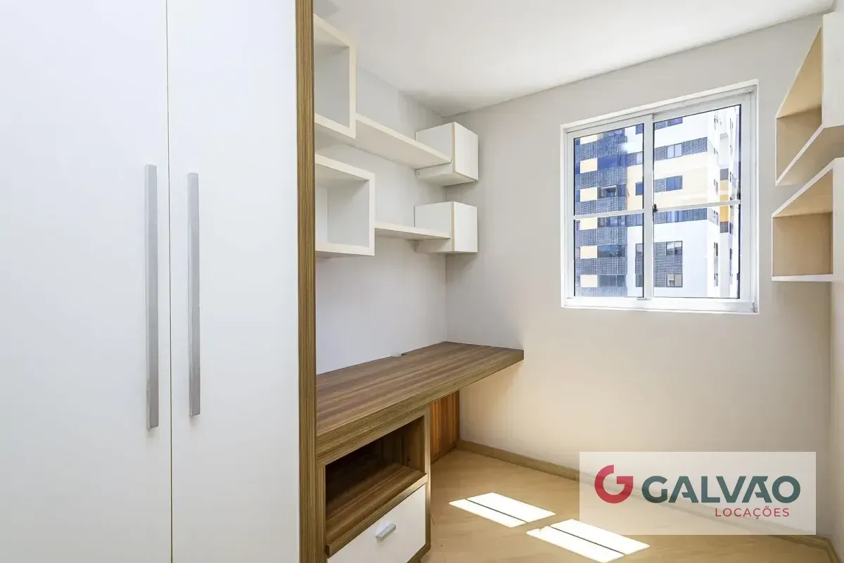 Home office in a 3-bedroom apartment, 58 m² — photo 5