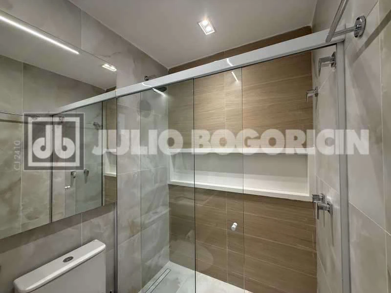 Furnished 2-bedroom apartment with an en-suite — photo 29