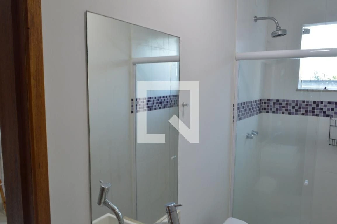 Casa de 5 quartos com 3 suítes e varanda fechada — photo 51