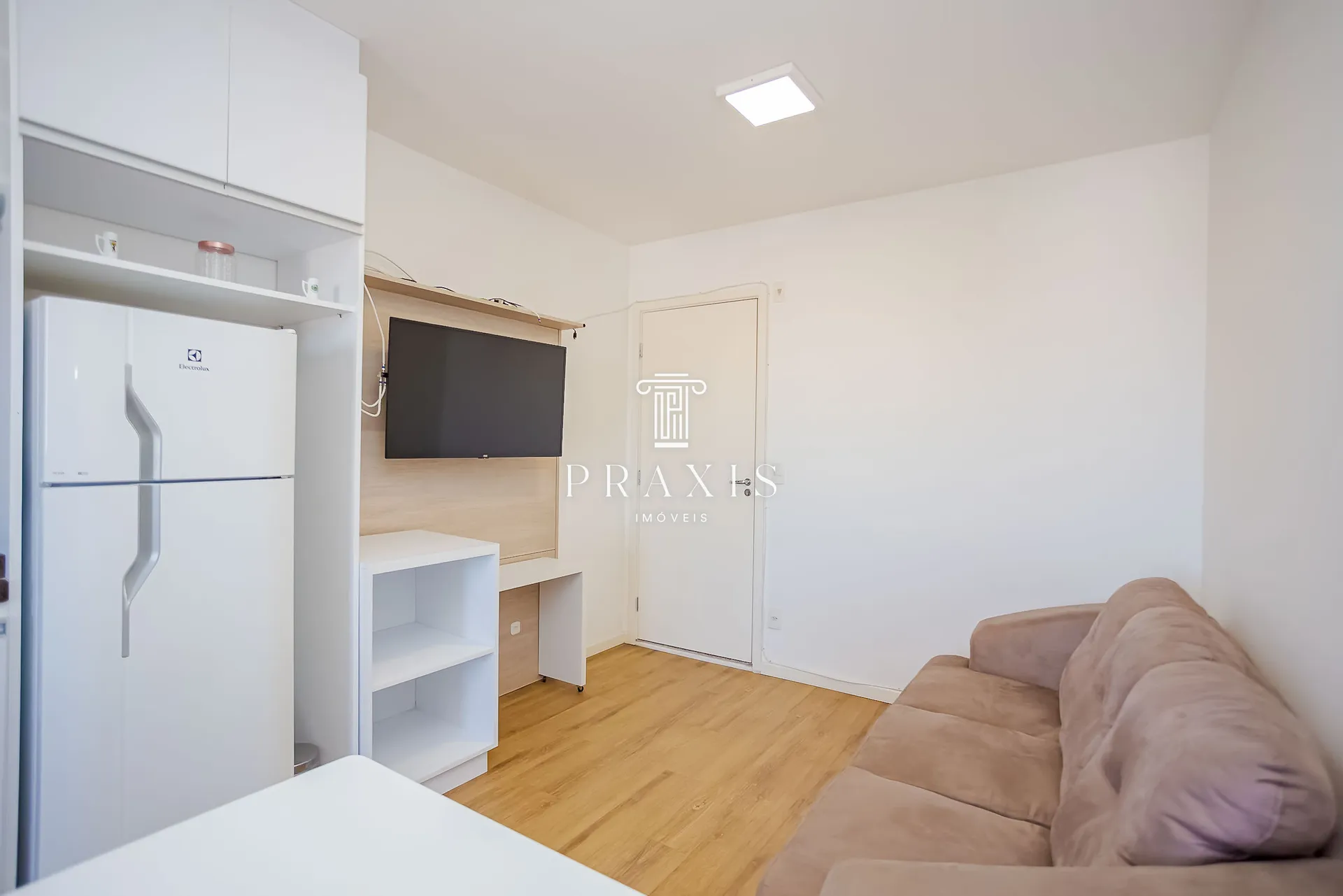 34 m² apartment with 1 en-suite bedroom and open kitchen — photo 8