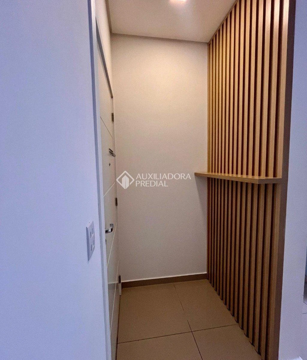 Mountain view in a 2-bedroom apartment, 80 m² — photo 27