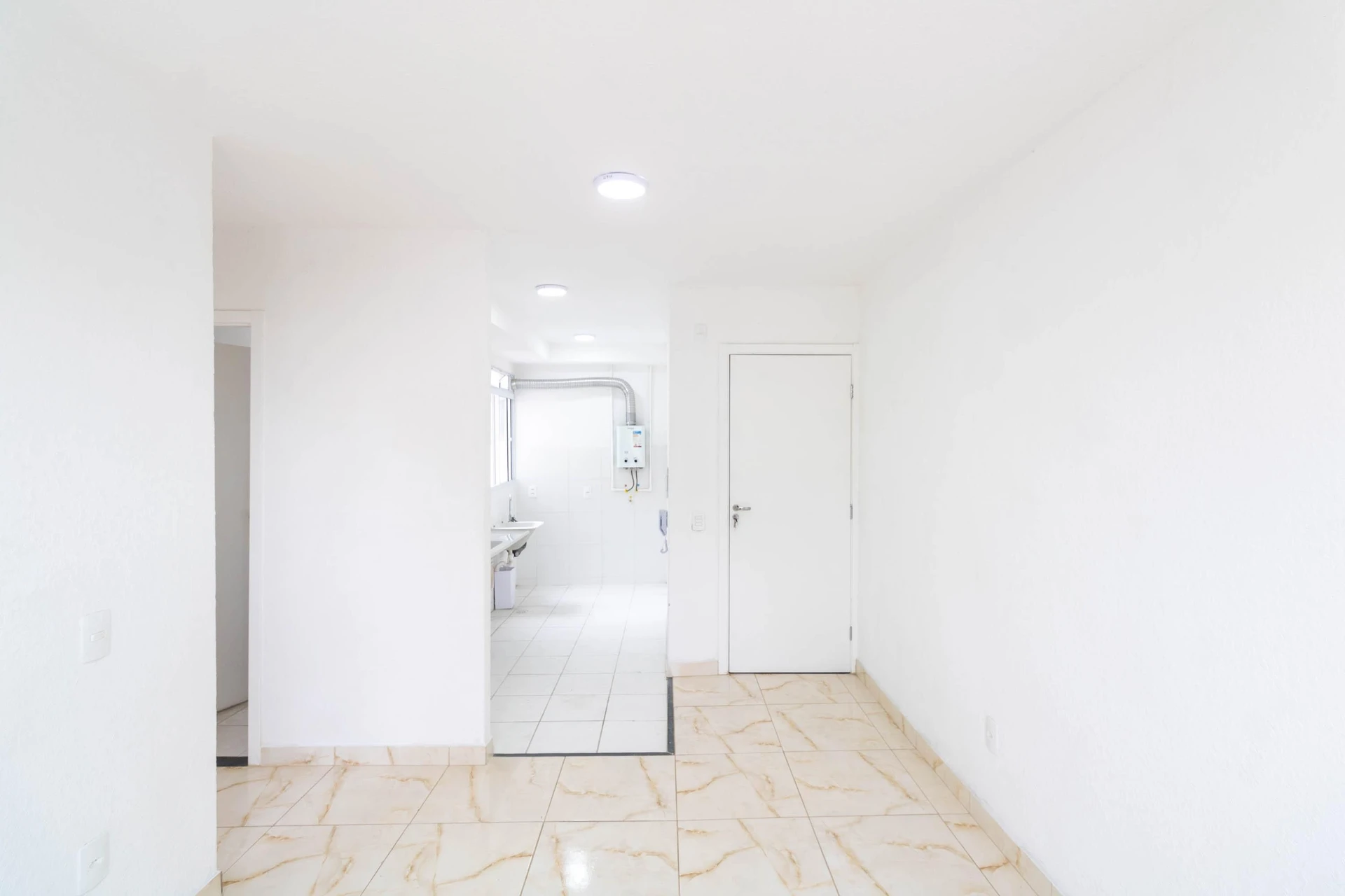 Apartamento en alquiler con 2 dormitorios y parrilla en la terraza — photo 27