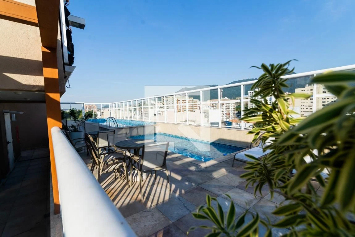 Apartamento com 2 quartos e varanda — photo 19