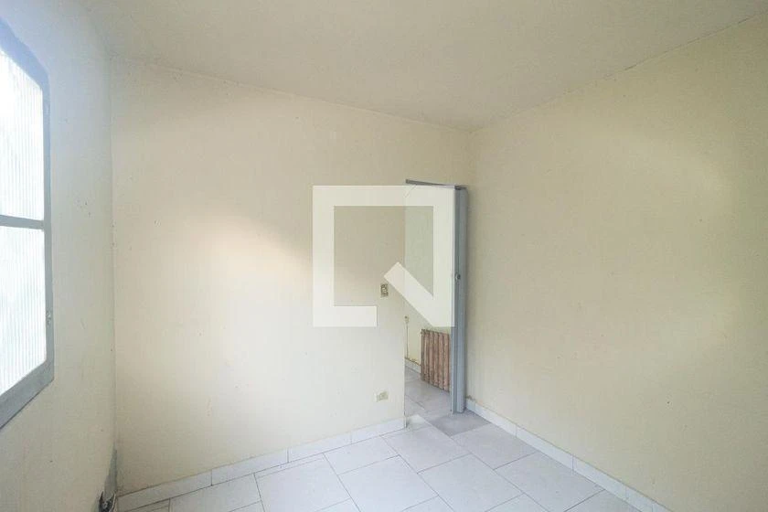 Casa sem móveis de 60 m² com 2 quartos e aceita pets — photo 17