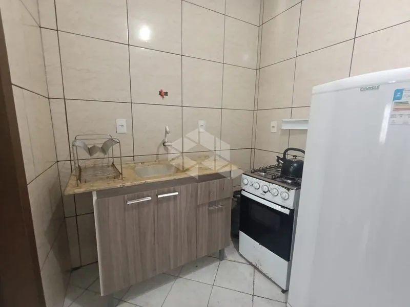 Furnished 30 m² studio with 1 bedroom and separate kitchen — photo 9