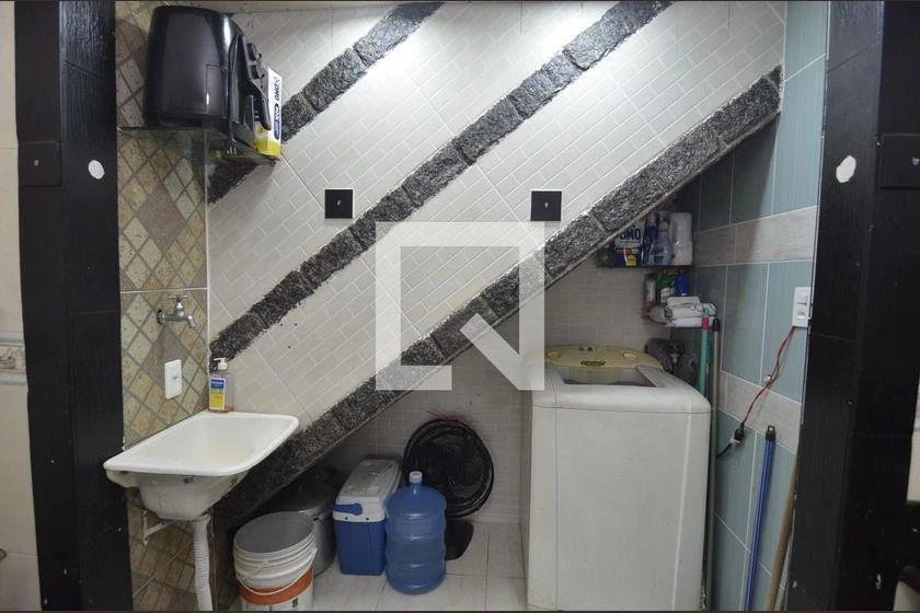 Furnished house with 2 bedrooms, 90 m² and parking — photo 34