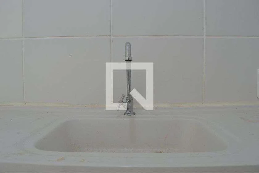 Apartamento térreo de 43 m² com 1 quarto e cozinha fechada — photo 12