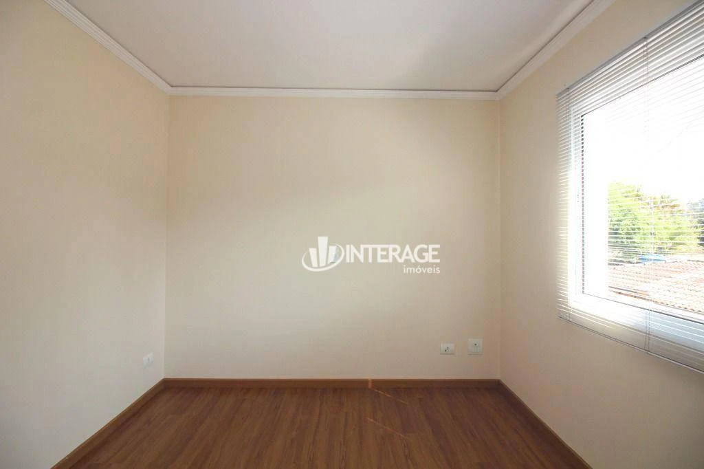 Balcony with a grill in a 3-bedroom house, 150 m² — photo 21
