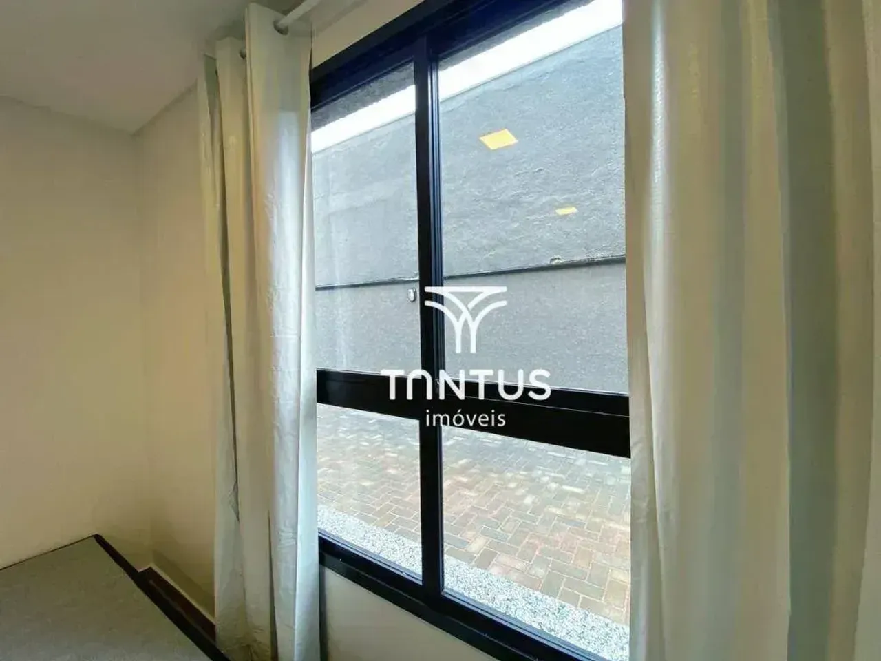 Furnished studio with 19 m², 1 bedroom and no parking — photo 8