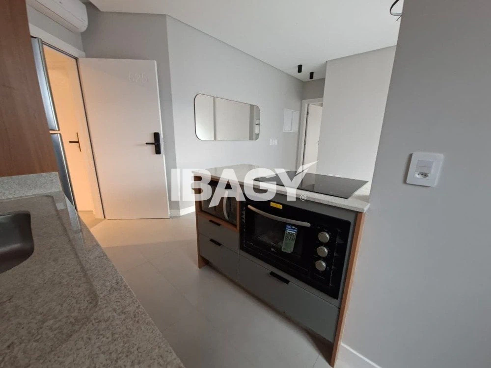 Apartamento de 1 dormitorio con cocina integrada y 55 m² — photo 7