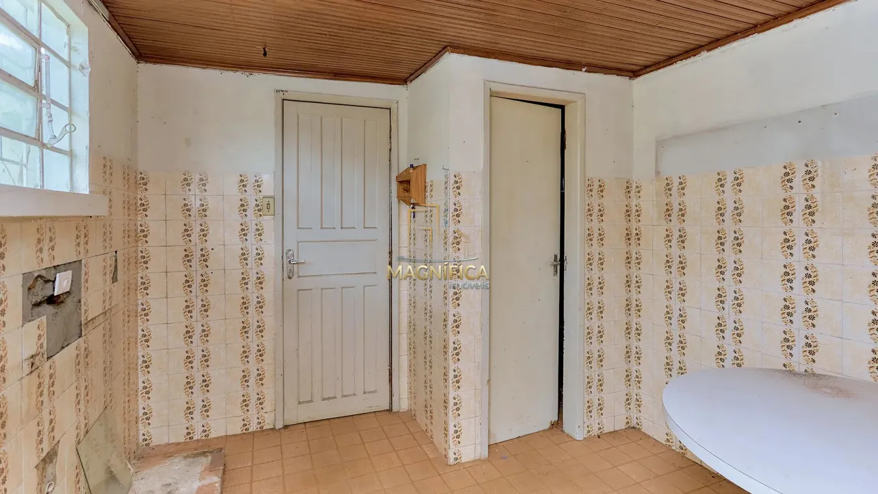 House with 3 bedrooms and a private BBQ area — photo 18