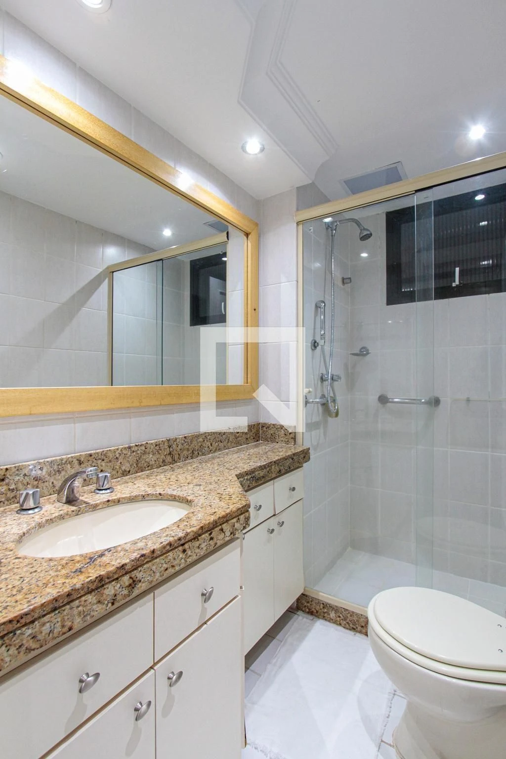 Мебльована квартира з 2 спальнями і 2 ванними — photo 31