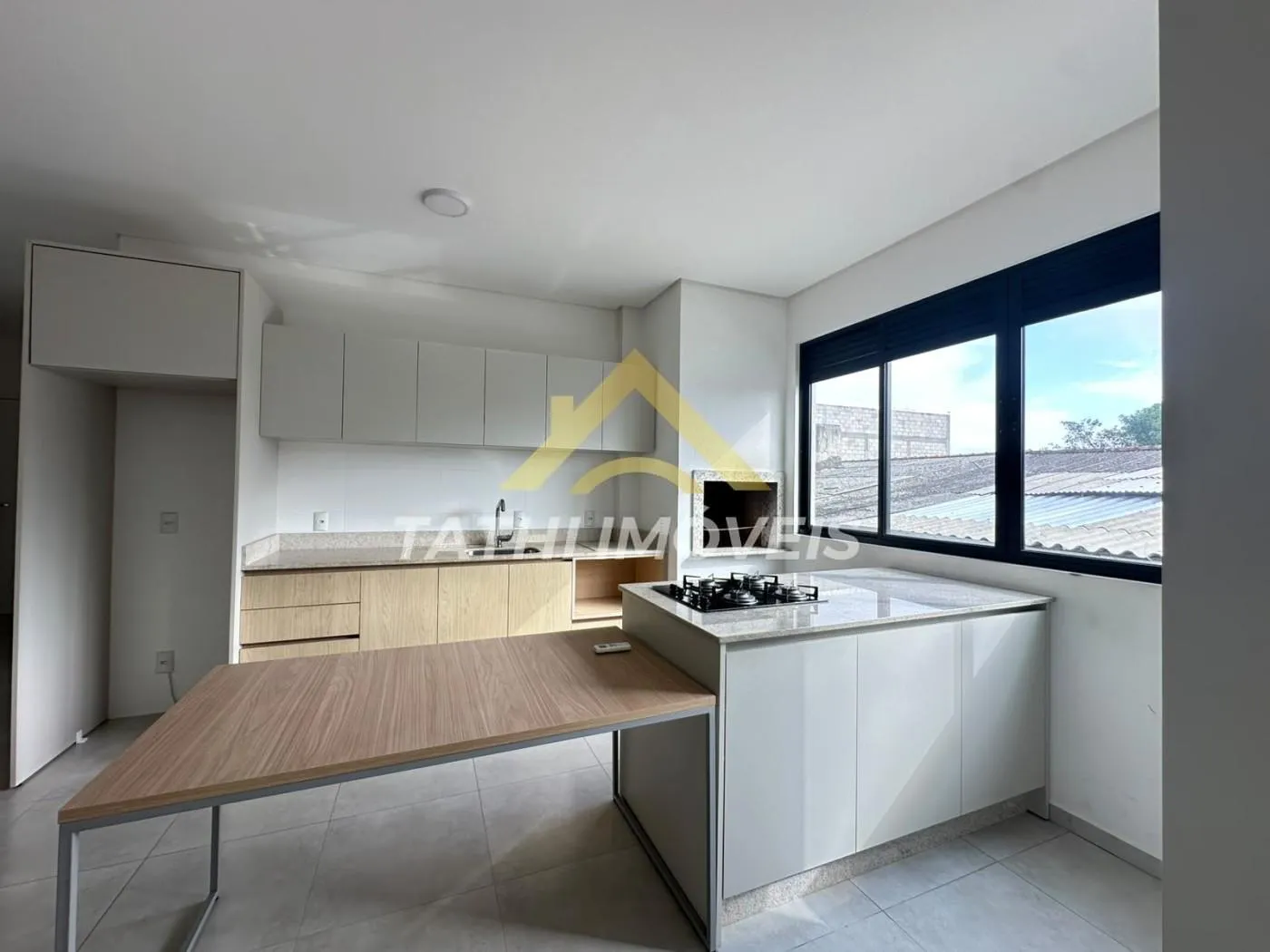 2-bedroom apartment with air conditioning in the suite — photo 13