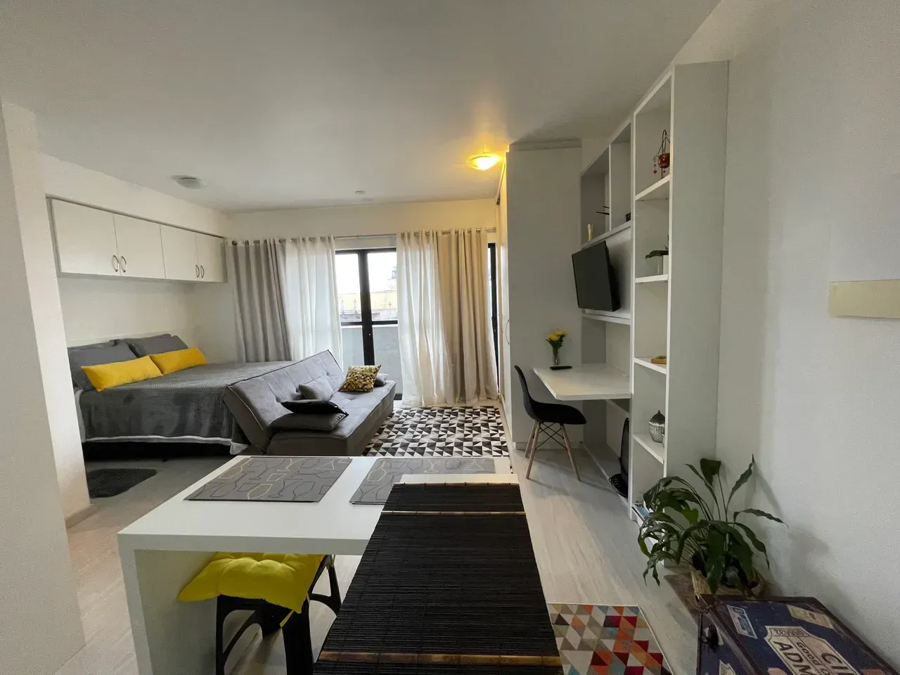 Apartamento mobiliado com cozinha compacta — photo 18