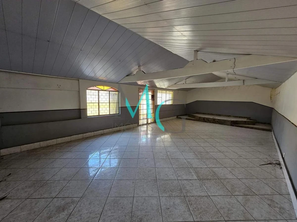 Casa ampla sem mobília com 720 m², 1 quarto e 4 banheiros — photo 3