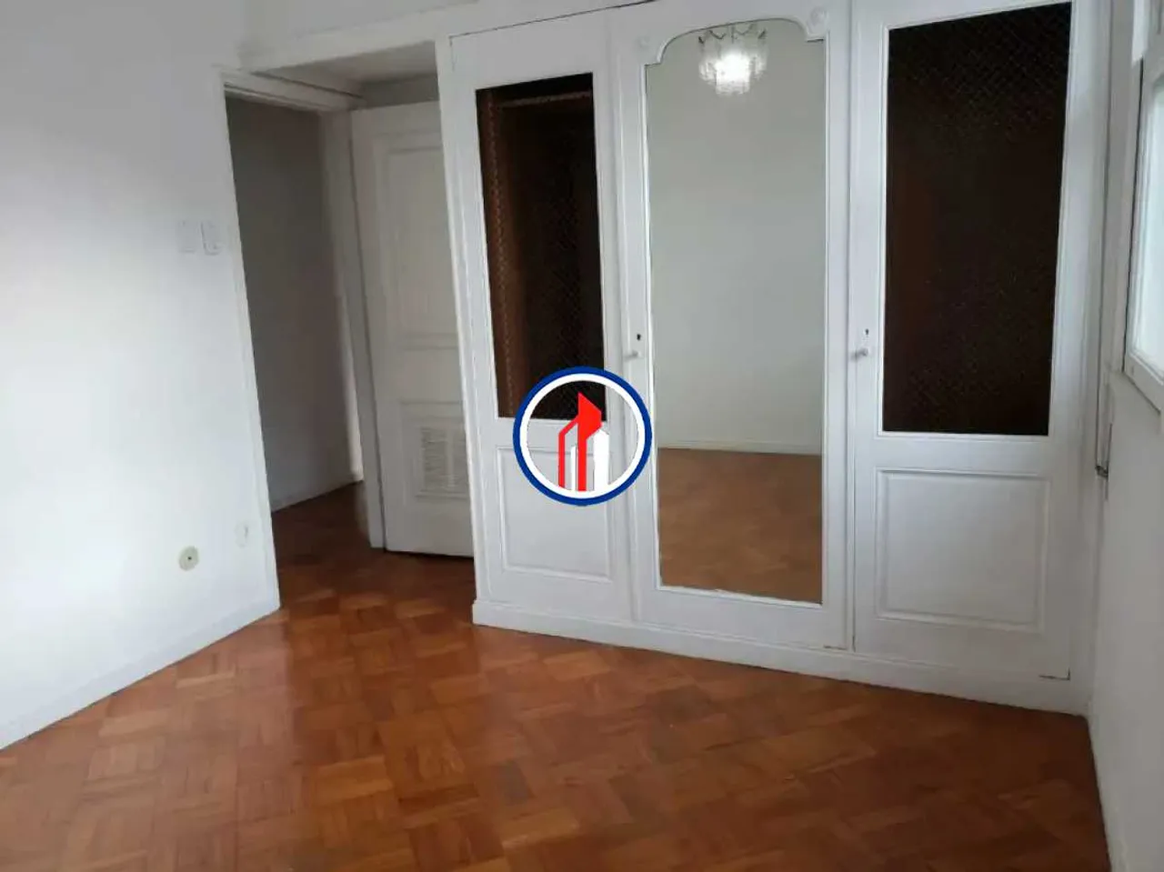 Apartment with 4 bedrooms and 5 bathrooms plus parking — photo 15