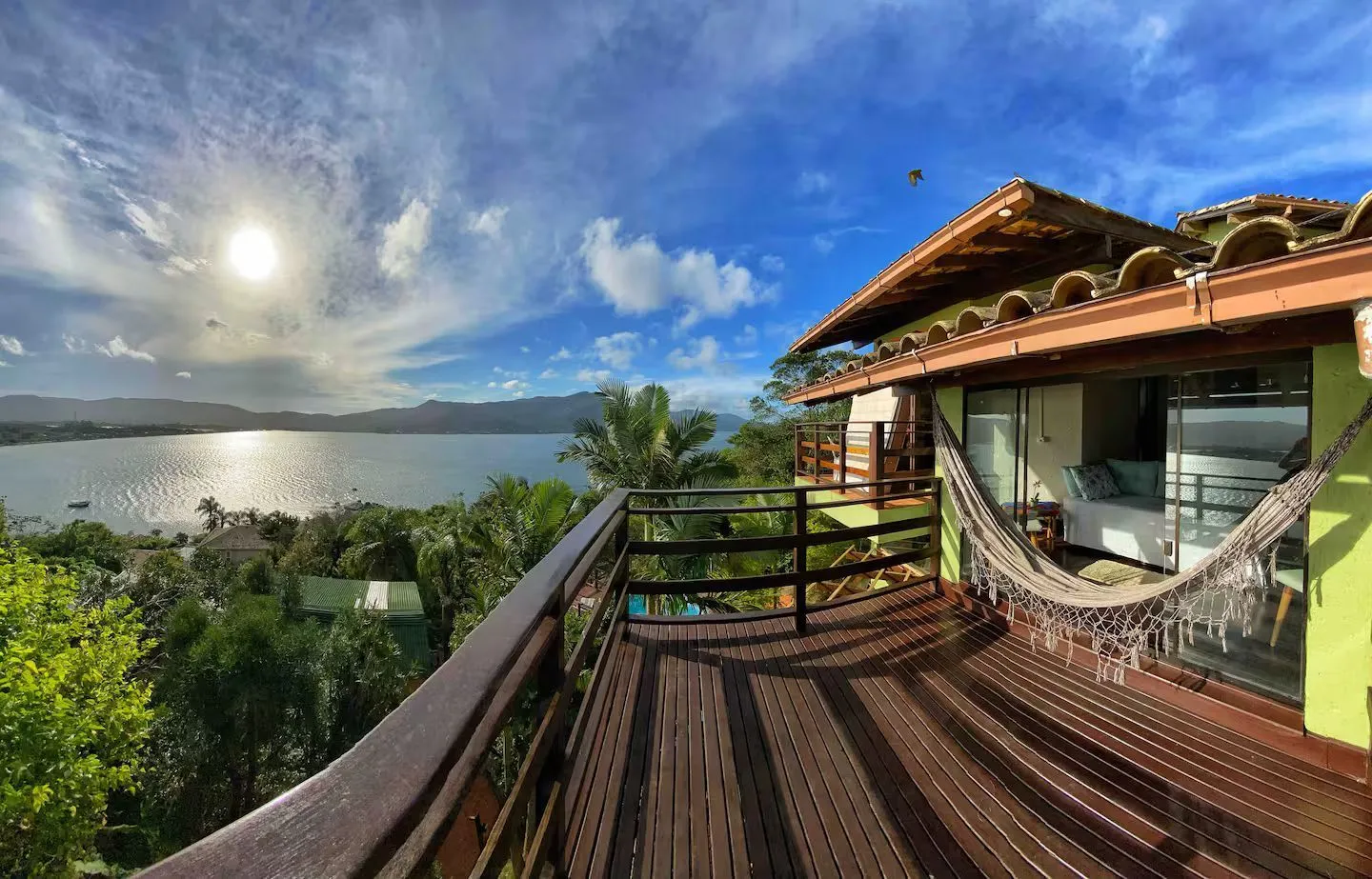 House with 3 bedrooms and glazed balcony — photo 11