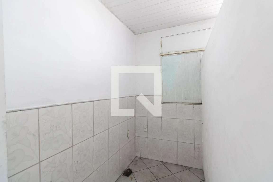 Unfurnished house with 1 bedroom and 1 bathroom — photo 18