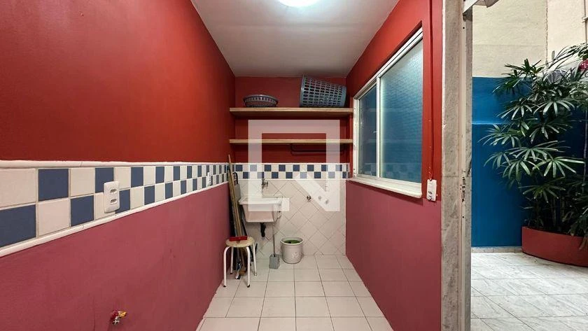 Apartment, 69 m², with wood or laminate floors — photo 25