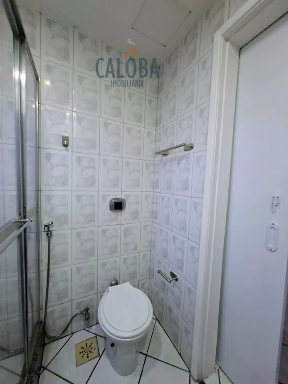 2-bedroom apartment with balcony, elevator, 1 parking — photo 17