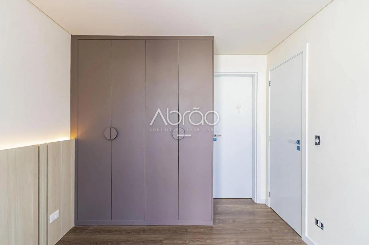 House with a washing machine and open-plan kitchen — photo 4