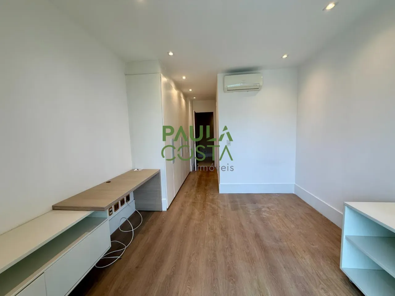 Apartment with 4 bedrooms and 4 suites, unfurnished — photo 3