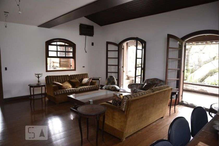 Casa de 4 dormitorios con jardín privado — photo 6