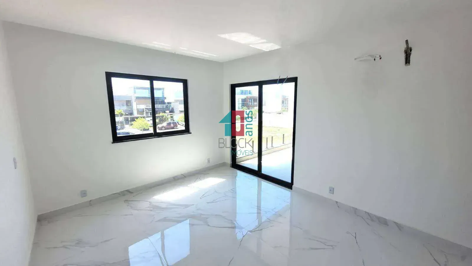 Condo house with 5 bedrooms and 5 en-suites — photo 20