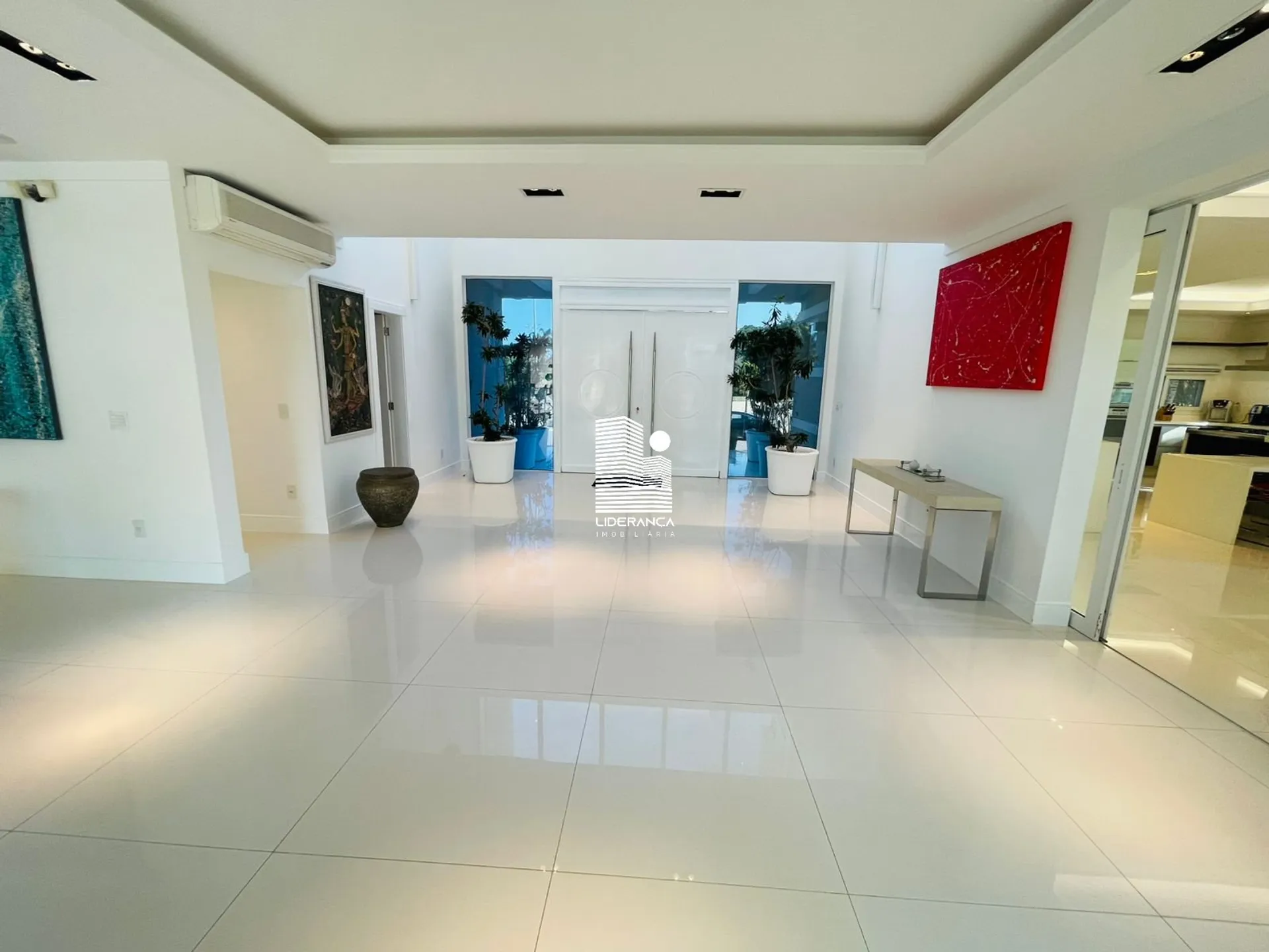 Casa mobiliada com 9 dormitórios e jardim privativo — photo 102