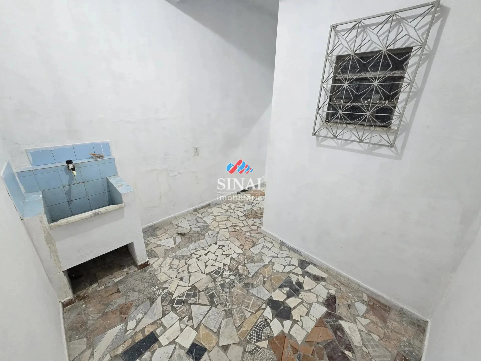 Casa de 44 m² e 1 quarto, Rocha Miranda — photo 14