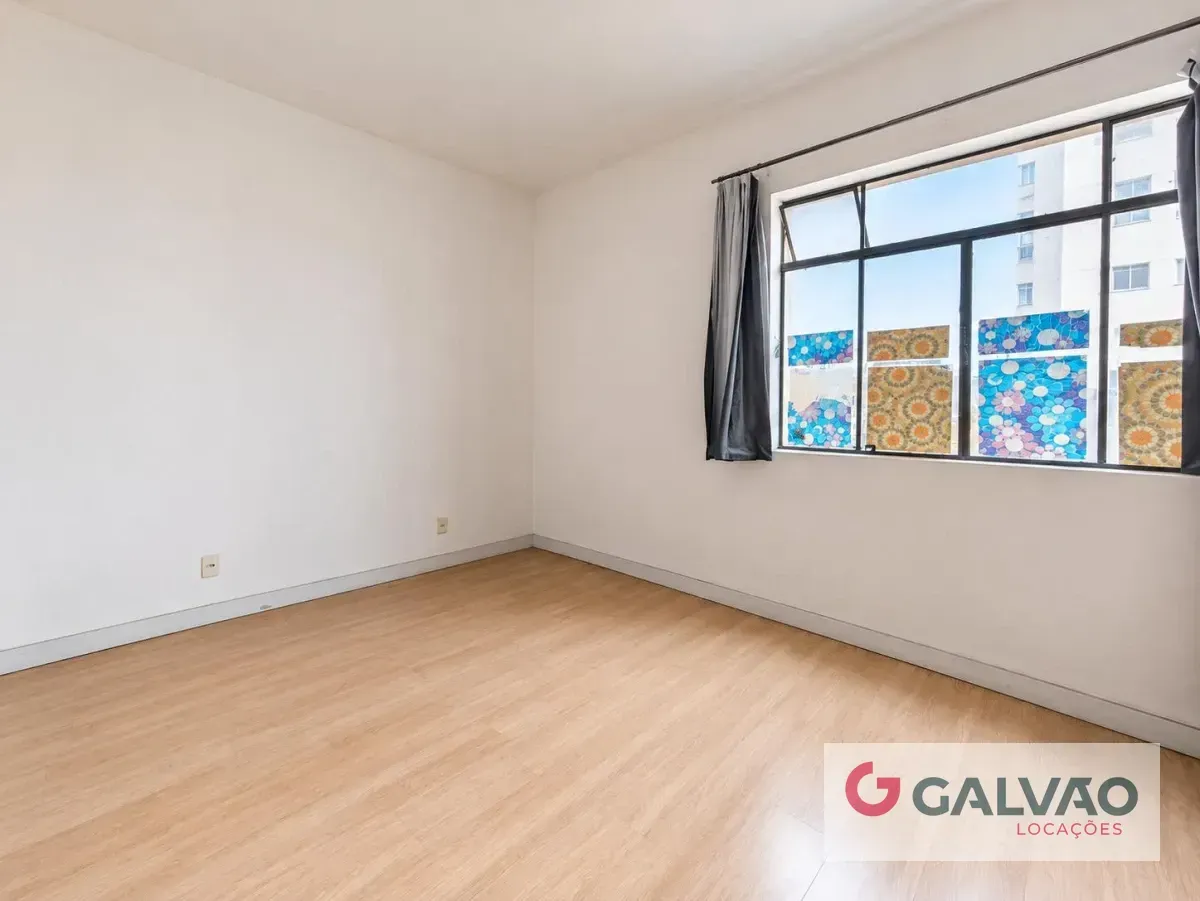 Apartment, 66 m², with wood or laminate floors — photo 7