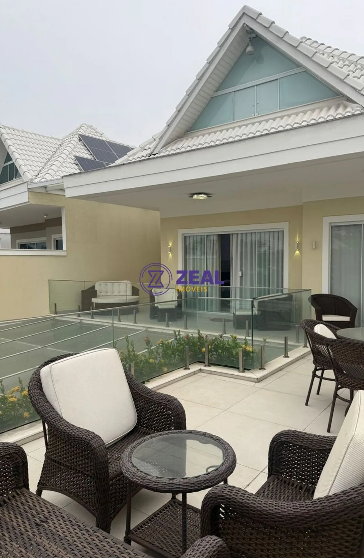 Furnished house with 4 suites and an integrated kitchen 380 m² — photo 43