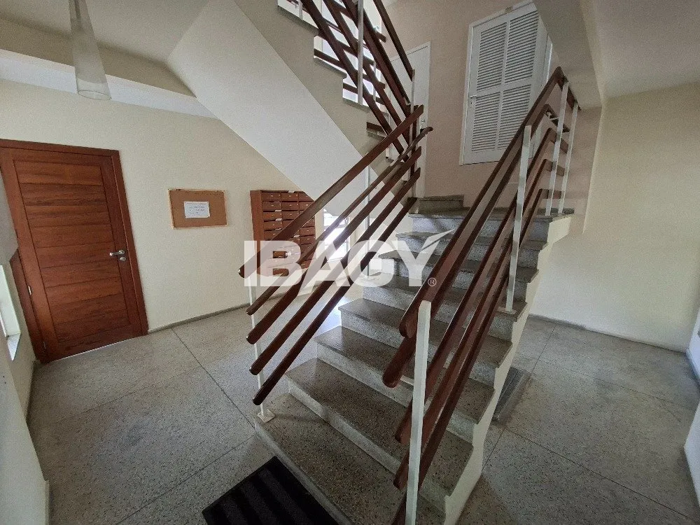 Apartamento de 1 dormitorio sin amueblar con cocina compacta — photo 15