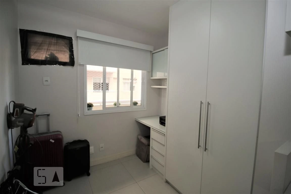 Apartamento amueblado de 2 dormitorios y 2 baños — photo 9