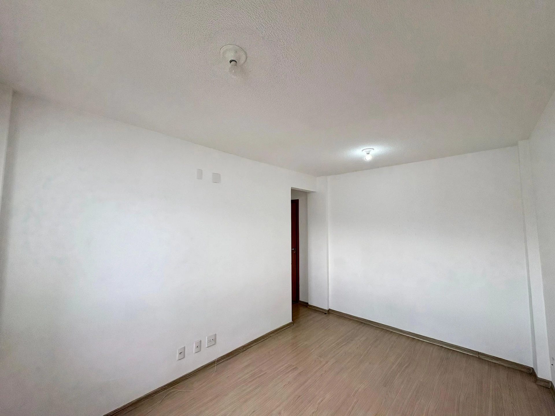 Apartamento, 47 m², com piso de madeira ou laminado — photo 16