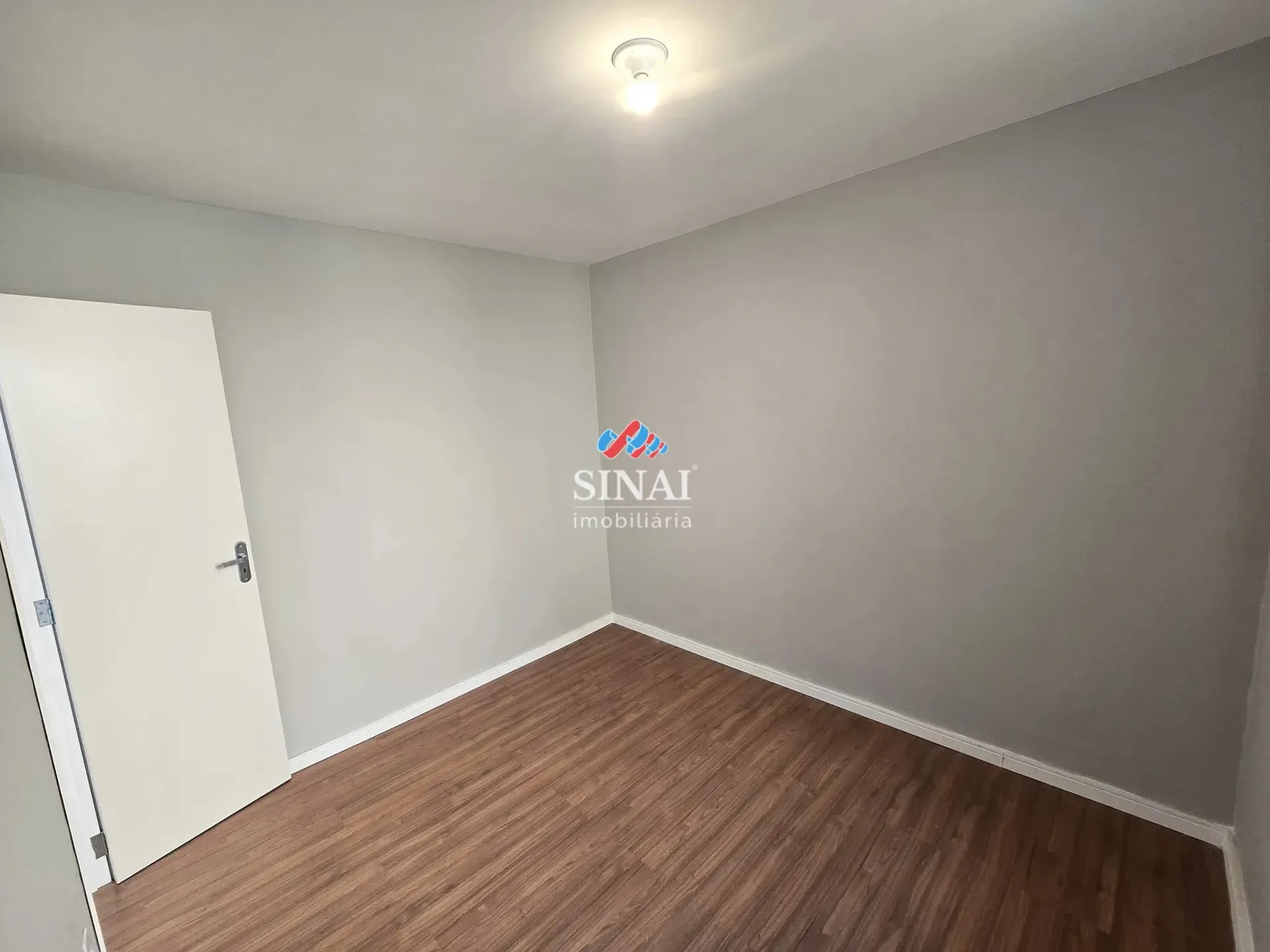Квартира с 2 спальнями и кухней американского типа — photo 9