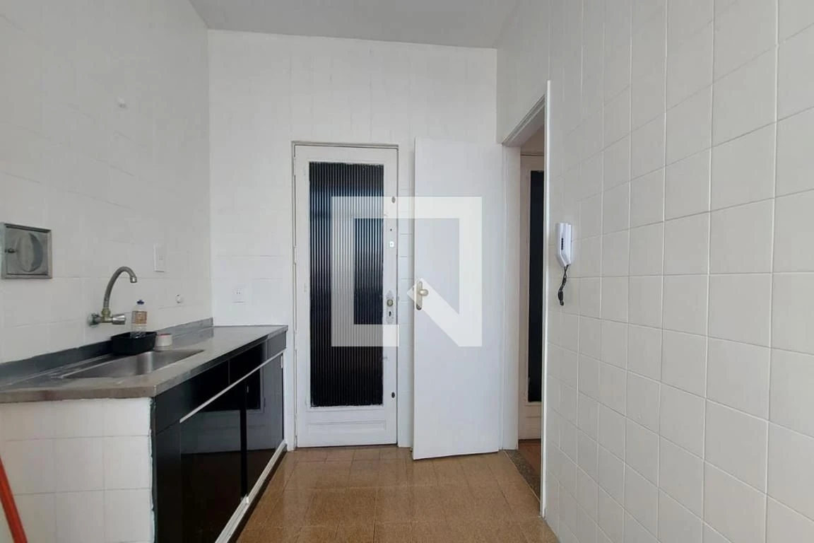 2-bedroom apartment in a building with a pool — photo 39