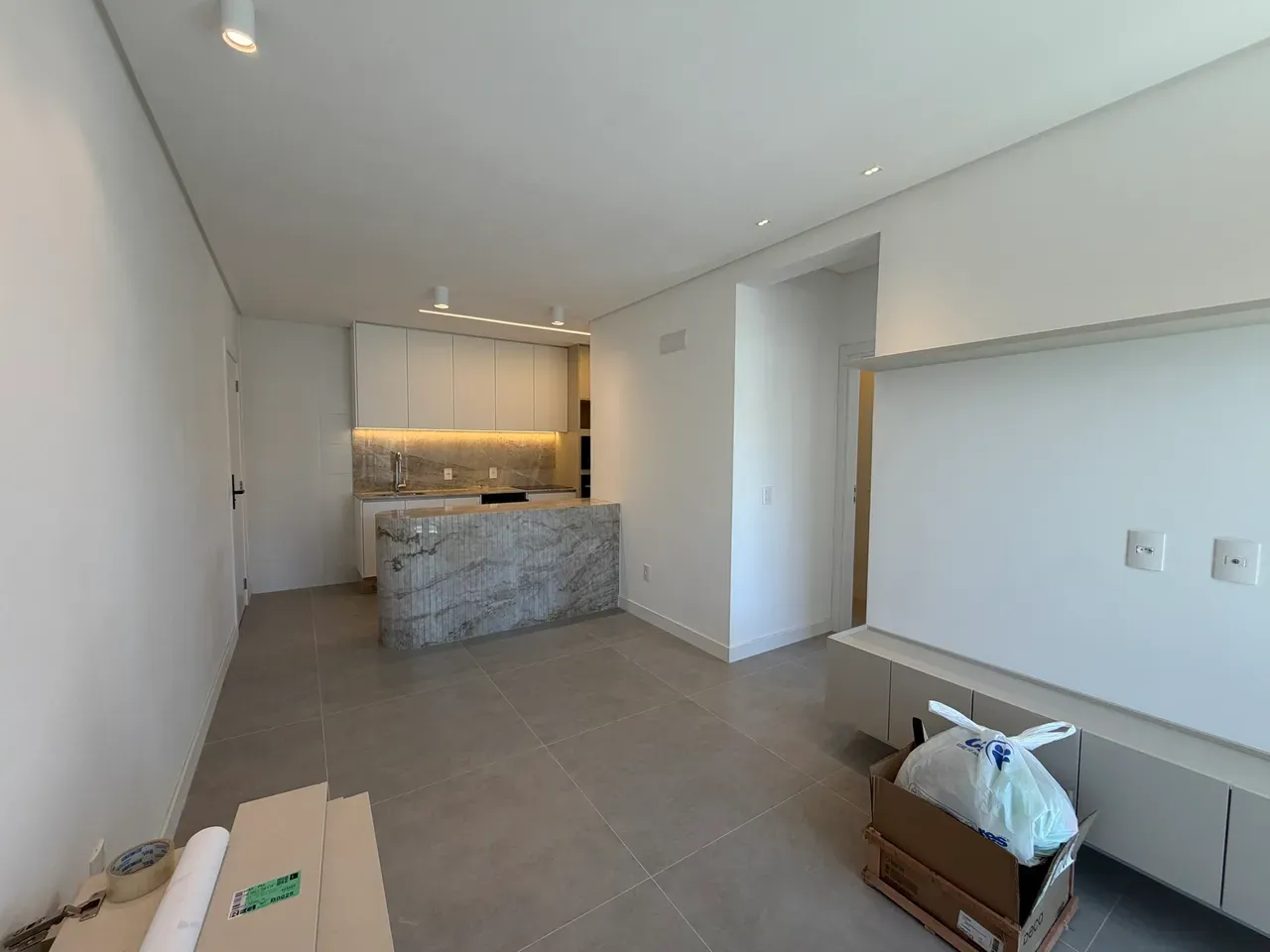 67 m² apartment with a dishwasher and a grill on the balcony