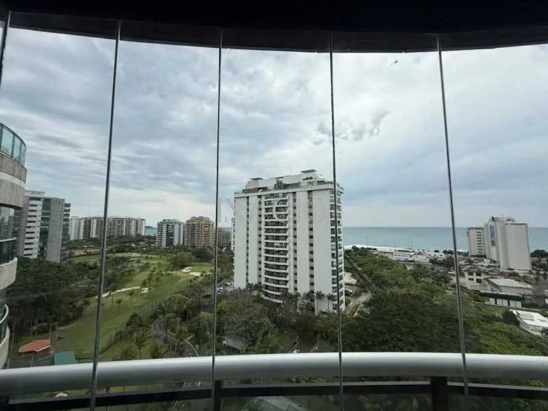 Water view in a 4-bedroom apartment, 380 m² — photo 23