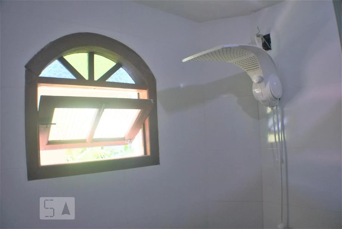 3-bedroom house with a garden in Florianópolis — photo 9
