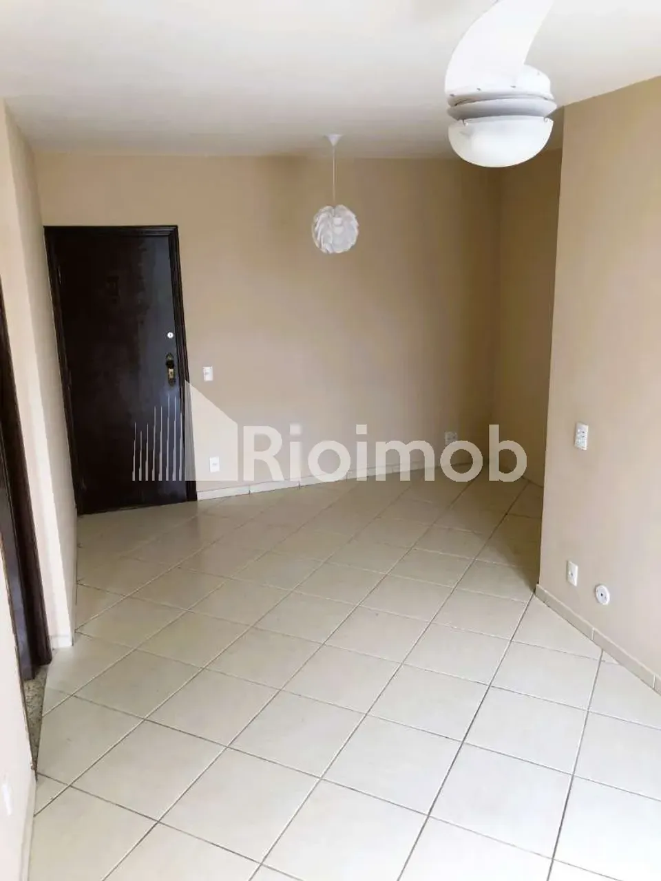 2-bedroom apartment in a building with a pool — photo 16