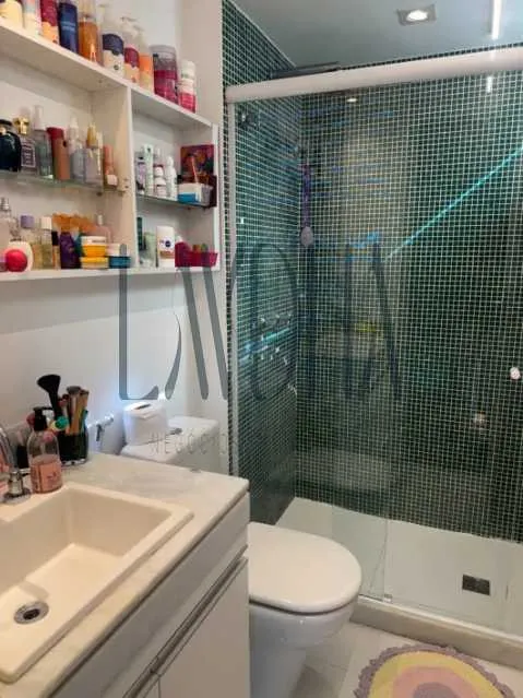 Apartamento mobiliado com 4 quartos e 5 banheiros — photo 11
