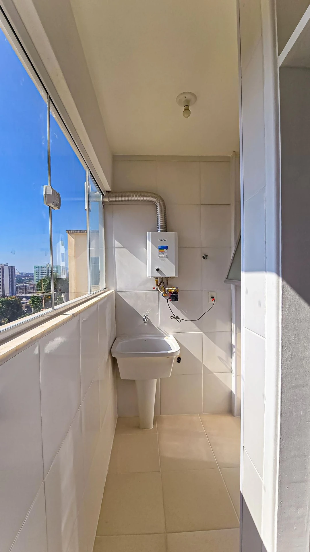 Apartamento con 2 habitaciones, 2 baños y 1 plaza de parking — photo 9
