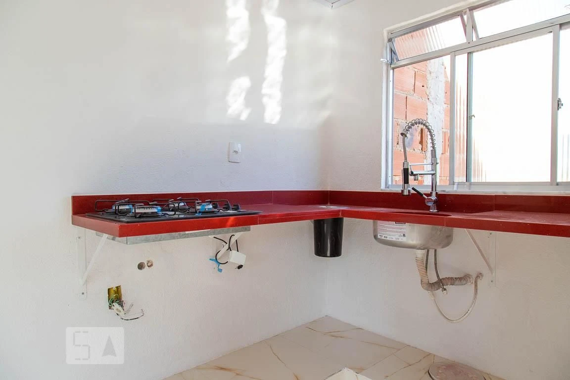 Studio with a balcony and an en-suite bedroom — photo 2