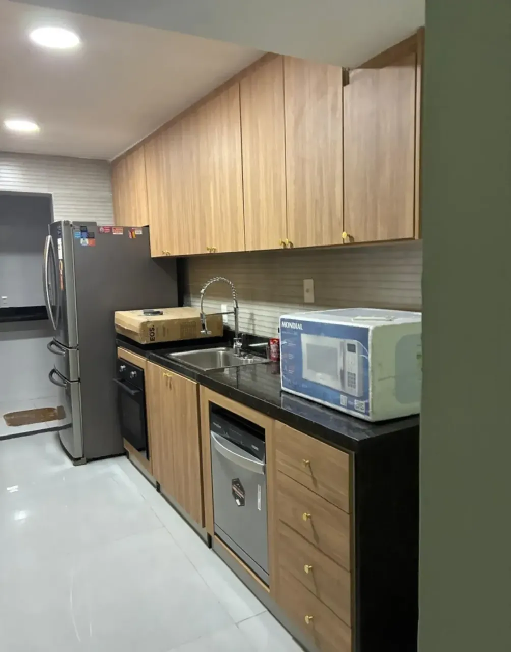 Apartamento de 2 quartos com cozinha separada e 60 m² — photo 2