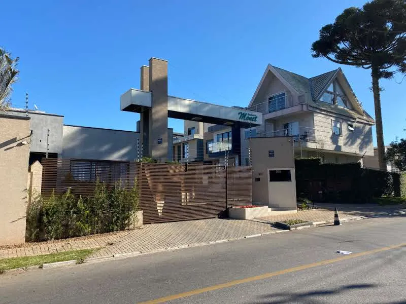 Townhouse with 5 bedrooms and 5 bathrooms, 314 m²